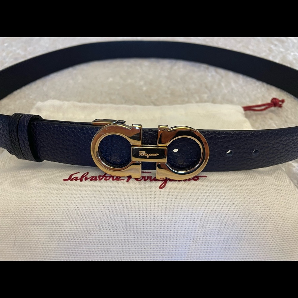Salvatore Ferragamo Reversible Leather Belt, 85